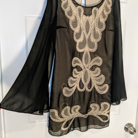 Ark & Co black Mini dress with Bell Sleeves small - Picture 4 of 4